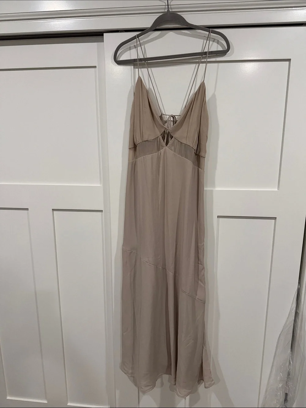 Women’s ABERCROMBIE neutral dress with Spaghetti Straps